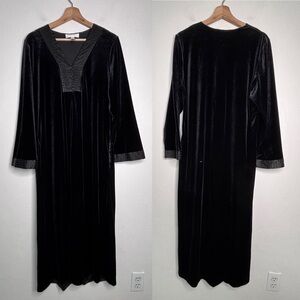 Vintage Oscar De La Renta Pink Label Black Velvet Robe Gown Loungewear Size L